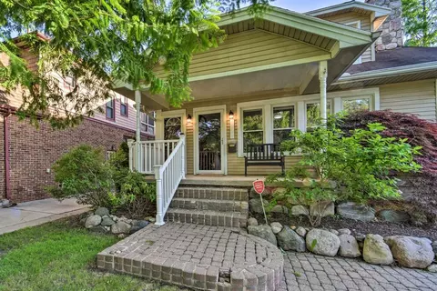 22329 Tenny St, Dearborn, MI 48124