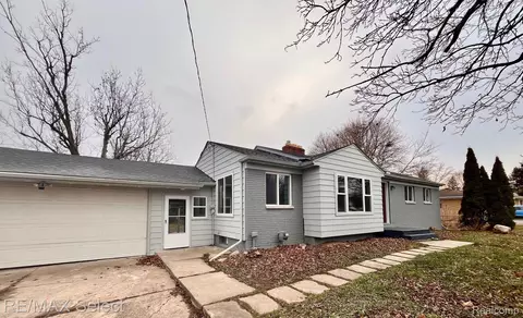 1189 W Maple Ave, Mundy, MI 48507