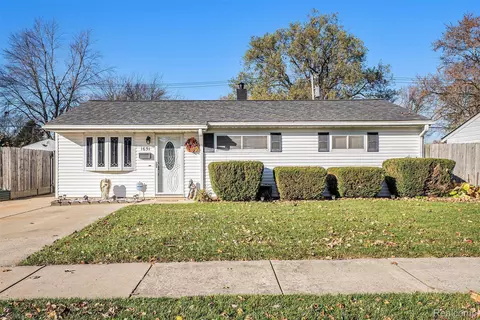 1651 Grove Rd, Ypsilanti, MI 48198