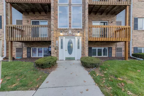 1171 Shoemaker Dr, Westland, MI 48185