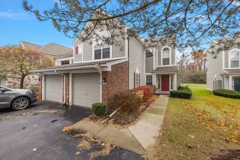 1953 Eagle Pointe, Bloomfield Hills, MI 48304