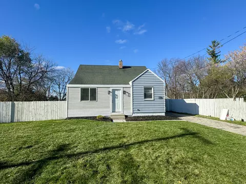 1209 S 25th St, Buena Vista, MI 48601