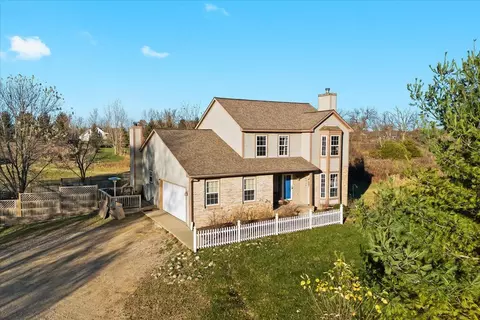 10495 Gordon Rd, Tyrone, MI 48430