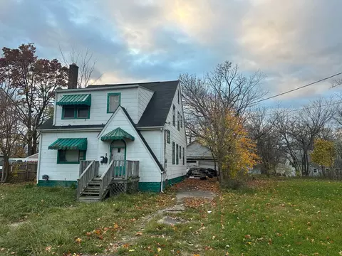 3205 Milbourne Ave, Flint, MI 48504
