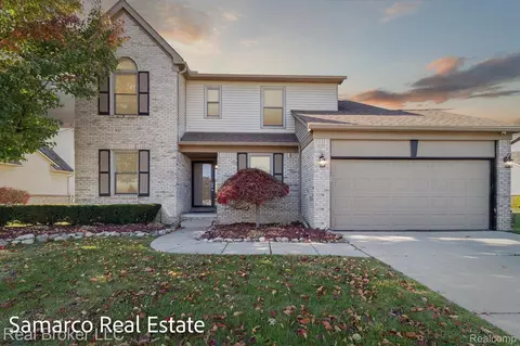7998 Rayna, Van Buren, MI 48111