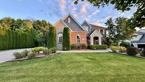1761 Applebrook Dr, Commerce, MI 48382