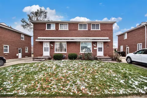 2721 2731 West Rd, Trenton, MI 48183