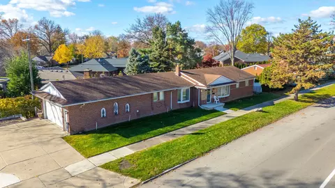 18370 Outer Dr, Dearborn, MI 48128