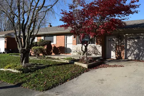 24165 Ramsgate St, Clinton Township, MI 48035