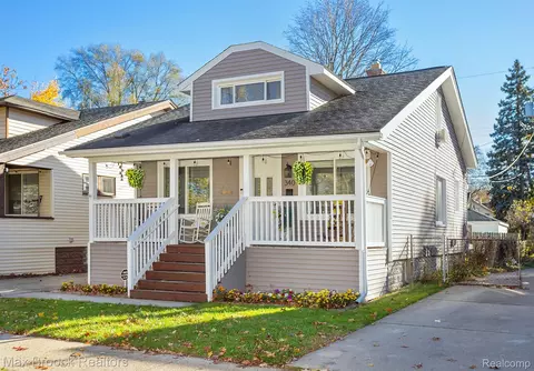 340 Ardmore Dr, Ferndale, MI 48220