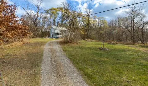 1330 E Rattalee Lake Rd, Rose, MI 48442