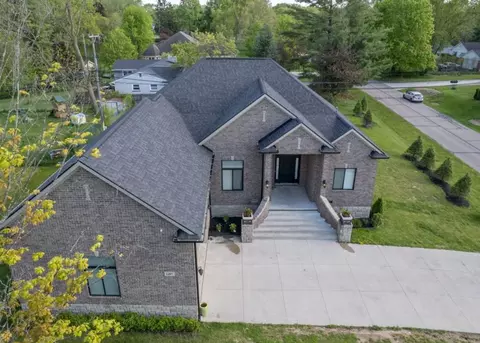 1497 Walton Blvd, Rochester Hills, MI 48309