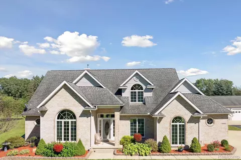 4445 Brogan Rd, Stockbridge, MI 49285