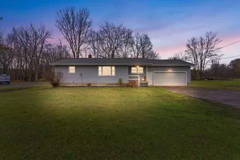 3090 N Belsay Rd, Flint, MI 48506