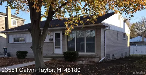 23551 Calvin St, Taylor, MI 48180