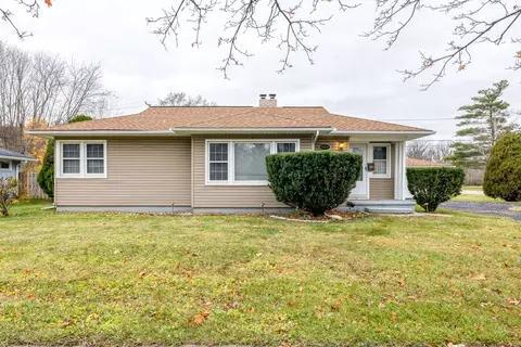 1404 Georgia Ave, Marysville, MI 48040