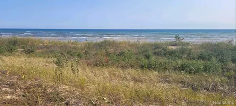 12663 W Beach Rd, Garfield, MI 49762