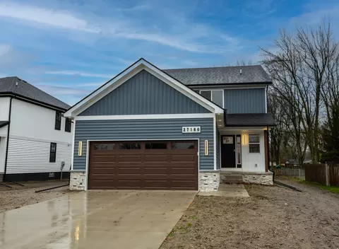 27160 S River Rd, Harrison, MI 48045