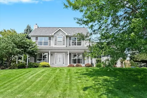6344 Robins Nest Crt Ct, Linden, MI 48451