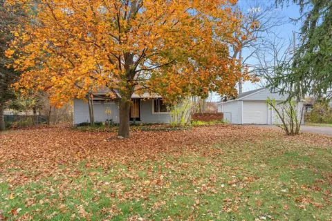 15971 Beech Daly Rd, Taylor, MI 48180