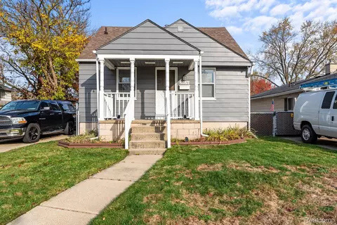 25576 Hanover St, Dearborn Heights, MI 48125