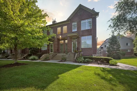 1446 Crimson Way, Walled Lake, MI 48390