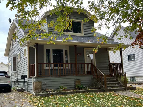 4229 Polk St, Dearborn Heights, MI 48125