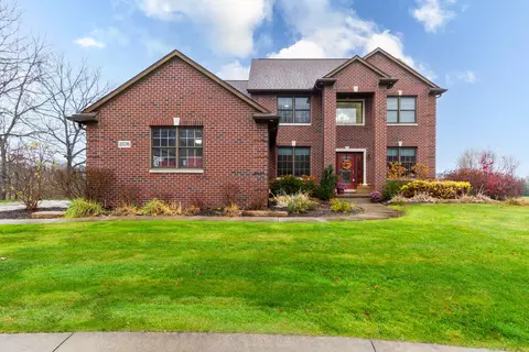 3576 Quinney Trl, Milford, MI 48381