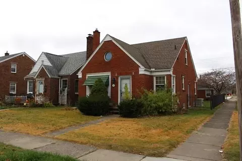 1861 N Waverly St, Dearborn, MI 48128
