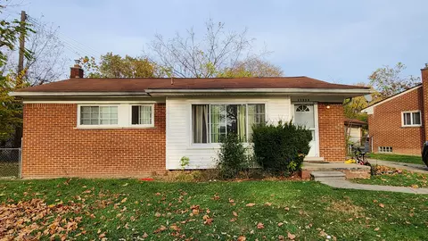 30058 Grandview St, Inkster, MI 48141