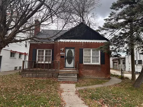 5028 Bedford St, Detroit, MI 48224