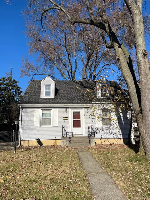 2457 Coy St, Ferndale, MI 48220