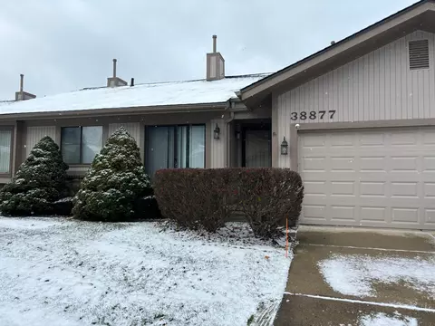 38877 Windmill Pointe E, Clinton Township, MI 48038