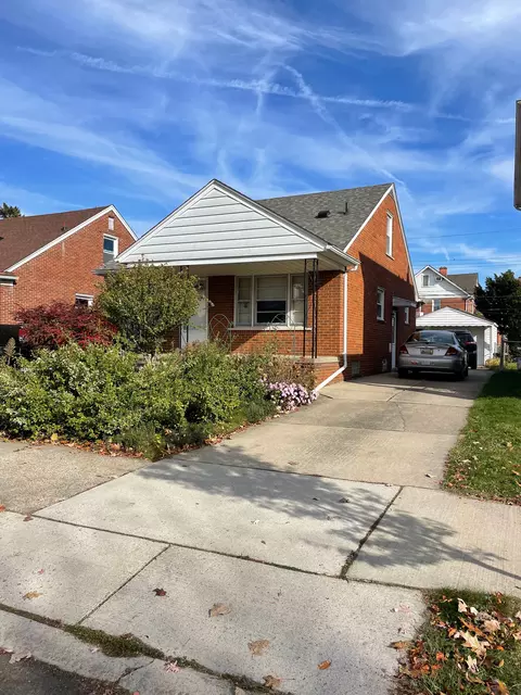 4956 Middlesex St, Dearborn, MI 48126