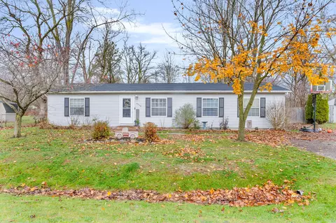 4736 Louks Rd S, Kimball, MI 48074