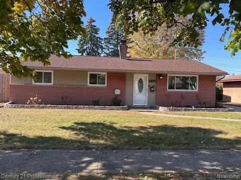 35568 Thames St, Westland, MI 48186