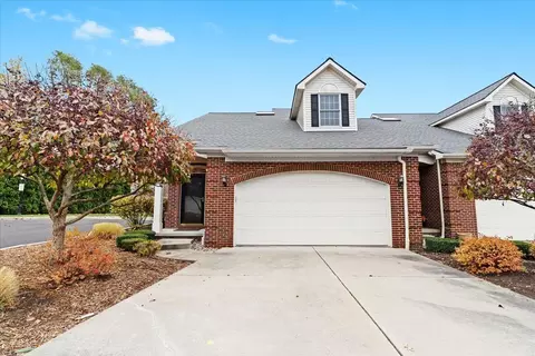 4271 Elden, Waterford, MI 48329