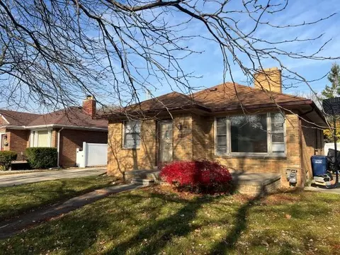 2216 Mill St, Lincoln Park, MI 48146