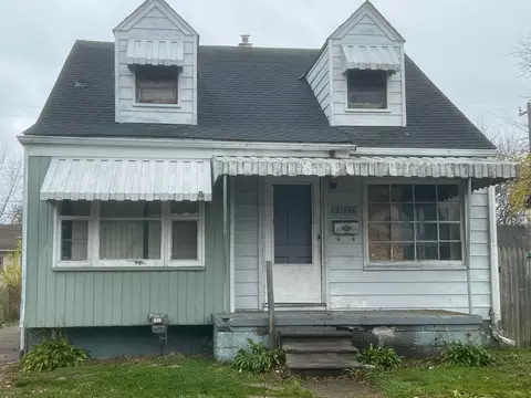 21155 Eastwood Blvd, Warren, MI 48089