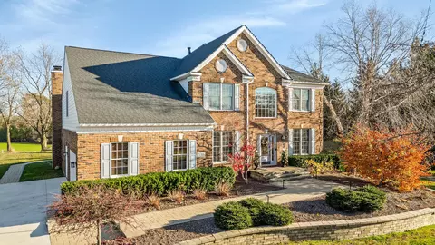 15316 Bay Hill Dr, Northville, MI 48168