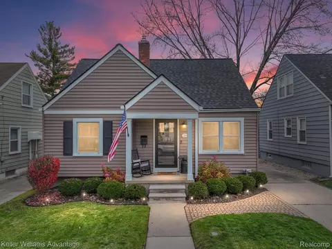 2015 Brockton Ave, Royal Oak, MI 48067
