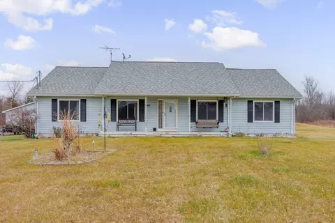 24040 Napier Rd, Novi, MI 48374