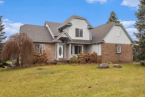 1775 Olympian Way, Oceola, MI 48843
