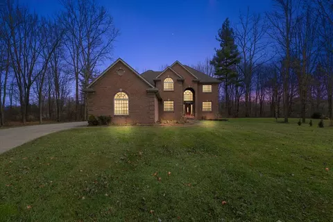 6611 Meldrum Rd, Ira, MI 48023