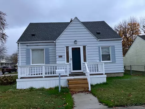 304 16th St, Port Huron, MI 48060