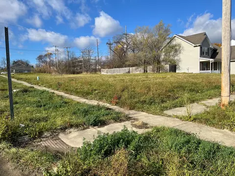 515 E Wood St, Flint, MI 48503