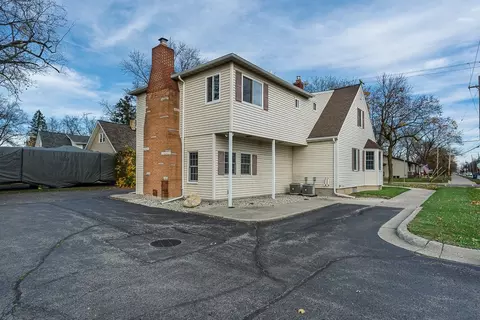 424 S Main St, Davison, MI 48423
