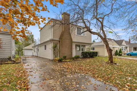 17177 Hanna St, Melvindale, MI 48122
