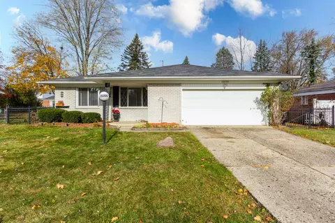 20200 N Alhambra St S, Southfield, MI 48076