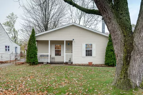 25660 Currier St, Dearborn Heights, MI 48125